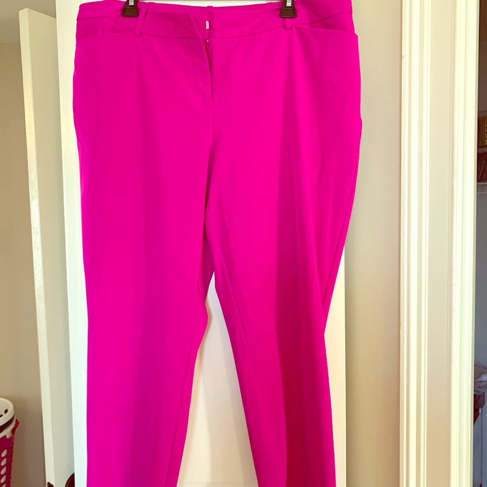 Fuchsia slim fit dress pants! Awesome trendy color